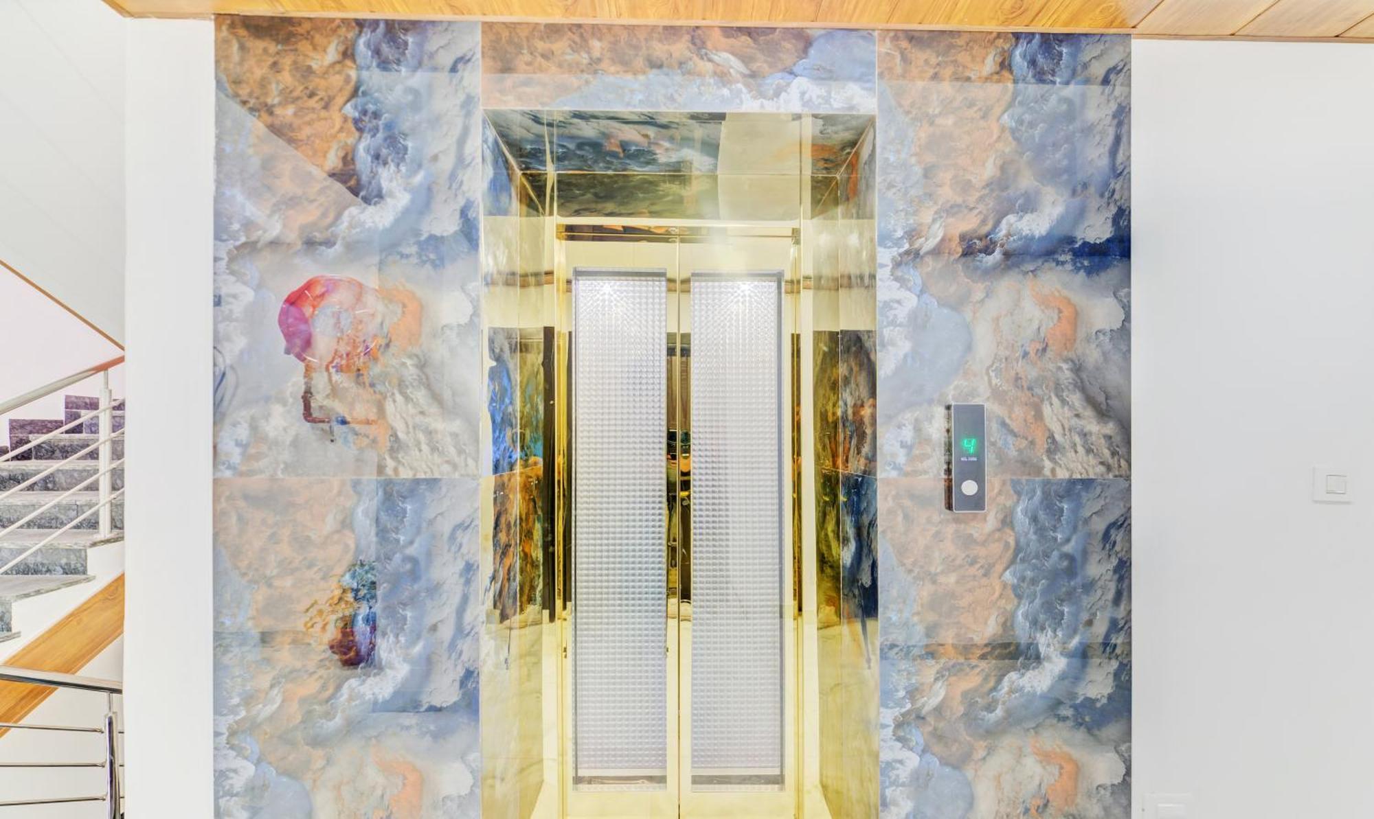 Hotel Nysha Palace Near Igi Airport Yeni Delhi Dış mekan fotoğraf