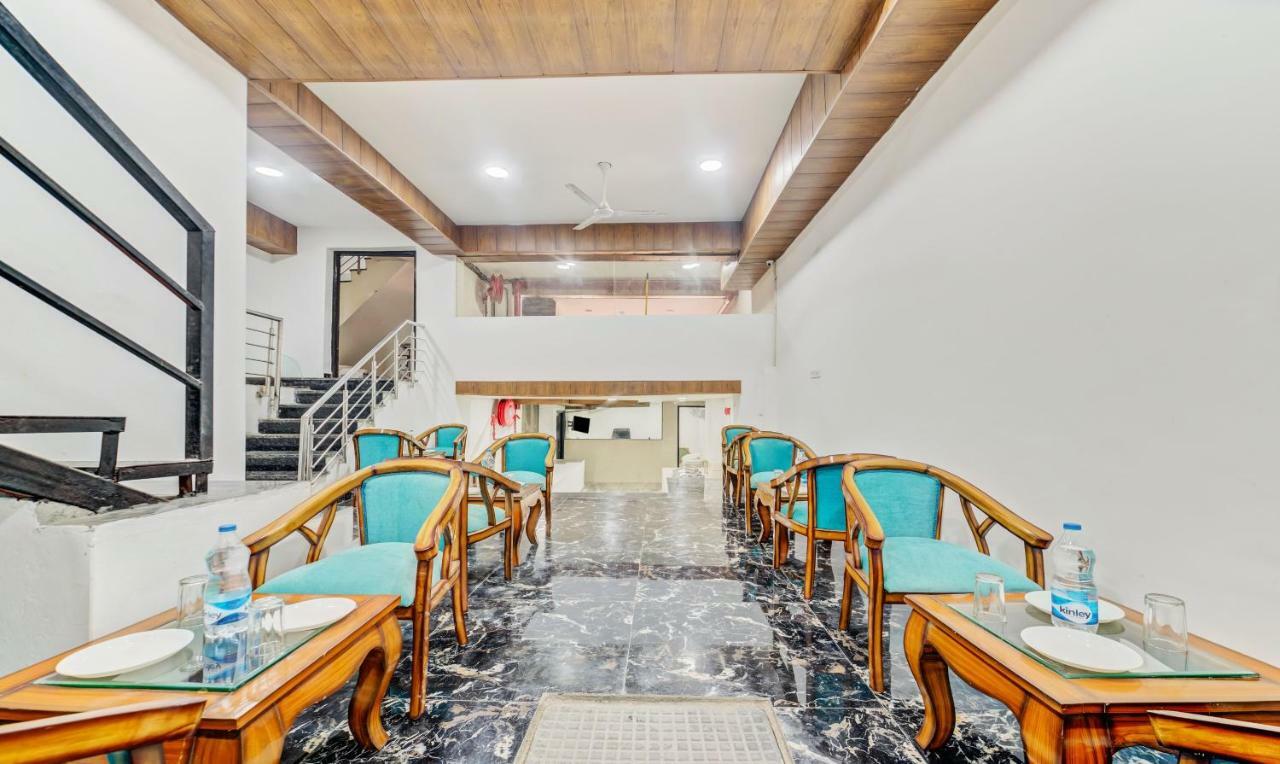 Hotel Nysha Palace Near Igi Airport Yeni Delhi Dış mekan fotoğraf