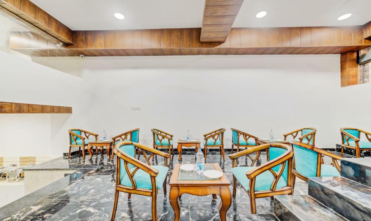 Hotel Nysha Palace Near Igi Airport Yeni Delhi Dış mekan fotoğraf